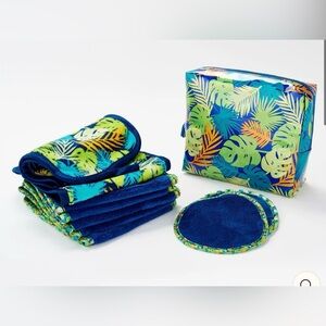 NEW Campanelli FreshFace Makeup Removal Towel Set in Navy Palm
